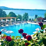 Apartment Aj 1 With Pool View, Santa Marina Village, Sozopol