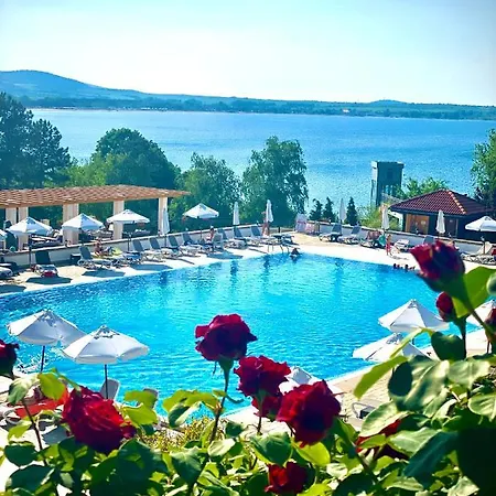 Apartment Aj 1 With Pool View, Santa Marina Village, Sozopol